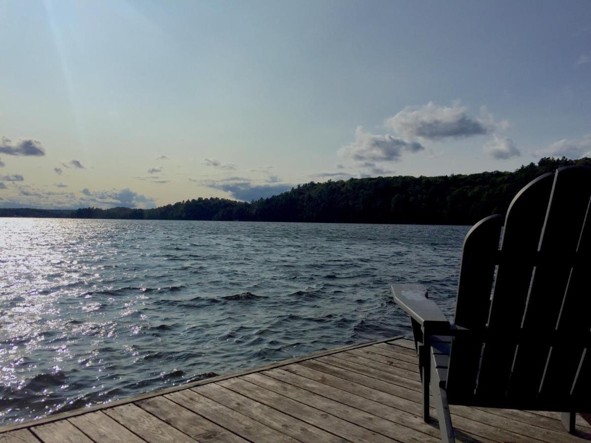 Somerset Lakeside Resort Bancroft Buitenkant foto