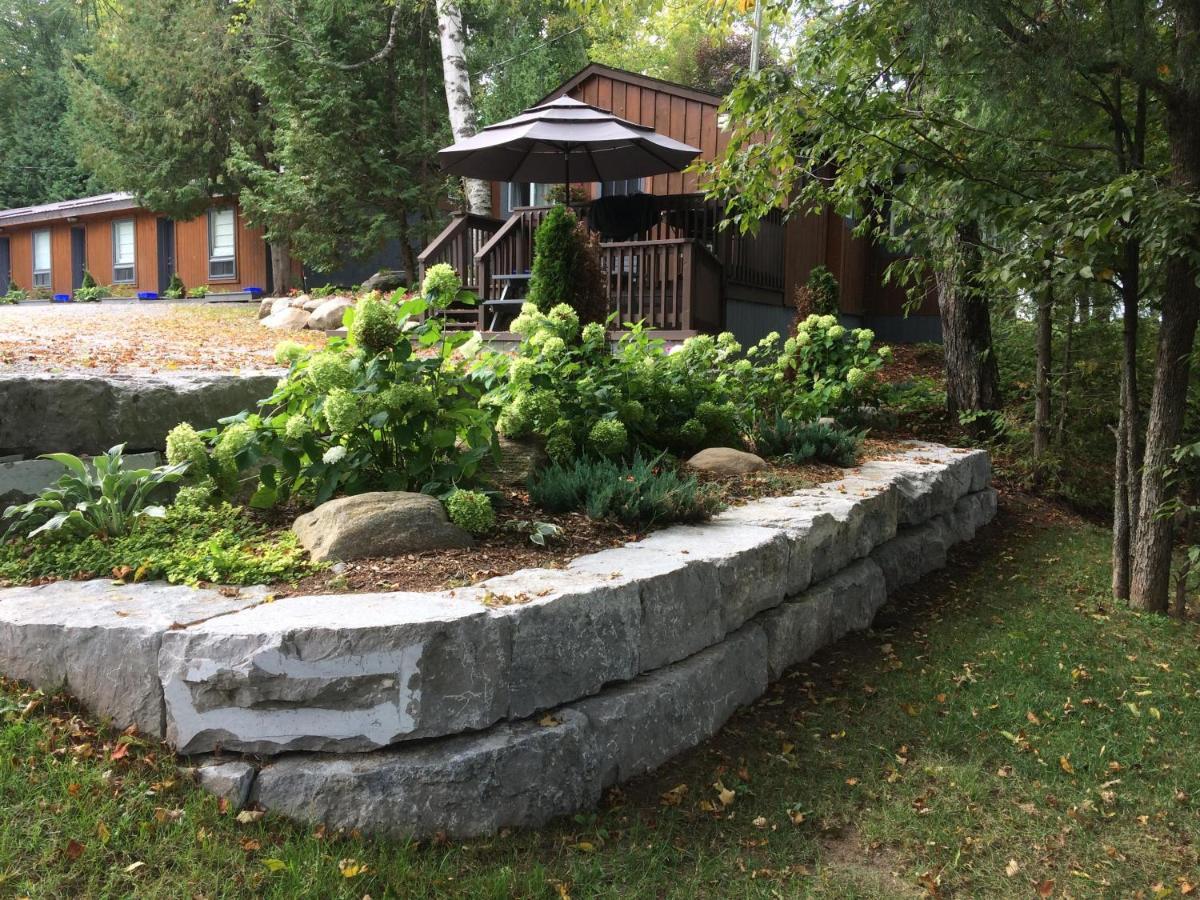 Somerset Lakeside Resort Bancroft Buitenkant foto