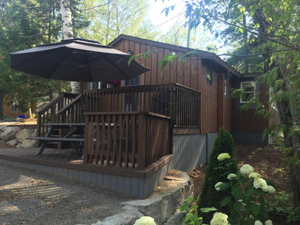 Somerset Lakeside Resort Bancroft Buitenkant foto
